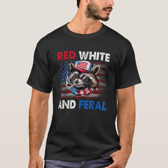 Red White and Ferry Patriotic Raccoon USA Flag T-Shirt (Vorderseite)