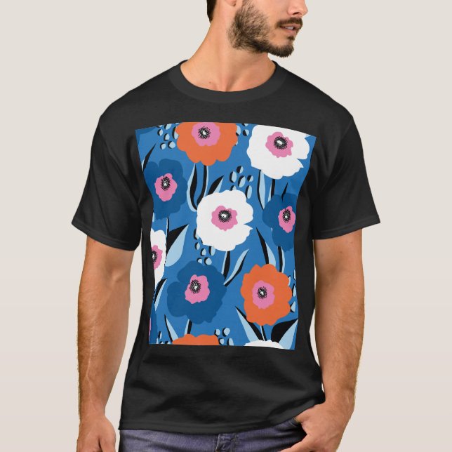 Red White Blue: Blumenskandinavisch. T-Shirt (Vorderseite)