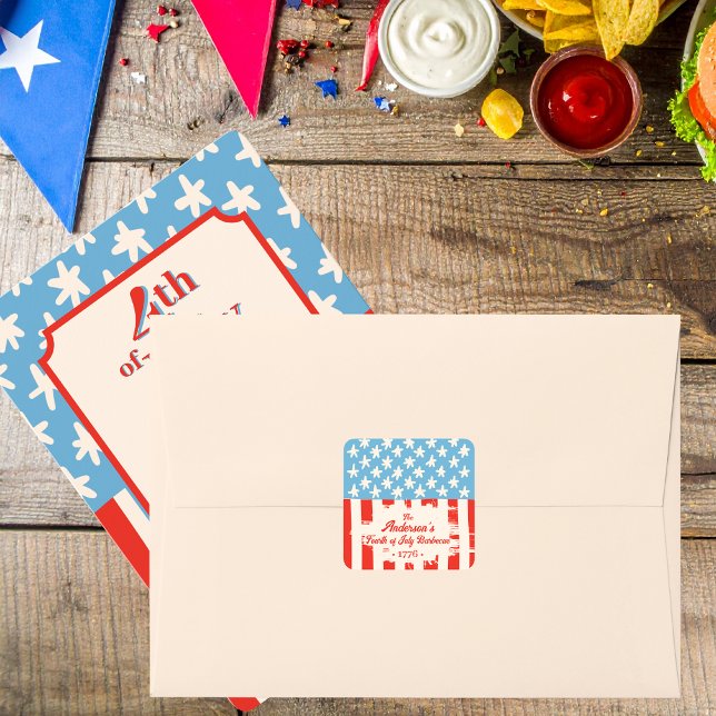 Red White & Blue Family Barbecue Quadratischer Aufkleber (Von Creator hochgeladen)