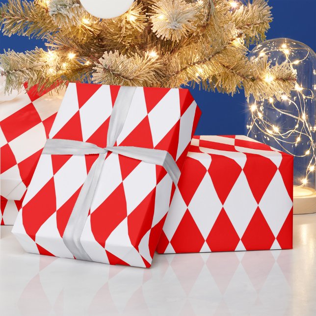Red White Harlequin Diamonds Schachbretts Design Geschenkpapier (Von Creator hochgeladen)