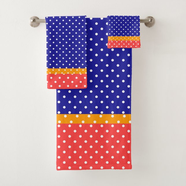 Red Yellow Blue Polka Dot Badhandtuch Set (Insitu)