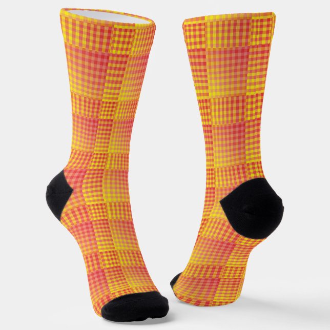 Red Yellow Checker Abstract Pattern Socken (Gewinkelt)