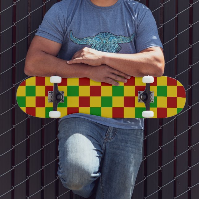 Red Yellow Green Checkered Pattern Design  Skateboard (Außenbereich 3)