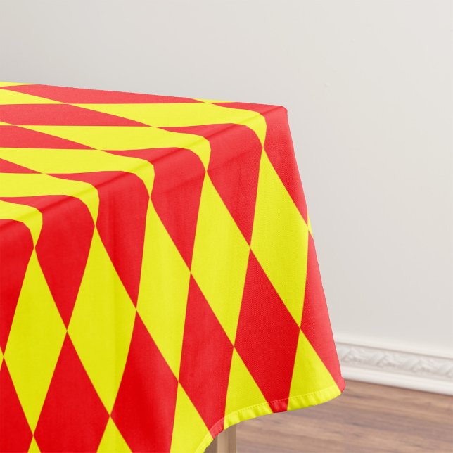 Red Yellow Harlequin Checkered Design  Tischdecke (Von Creator hochgeladen)