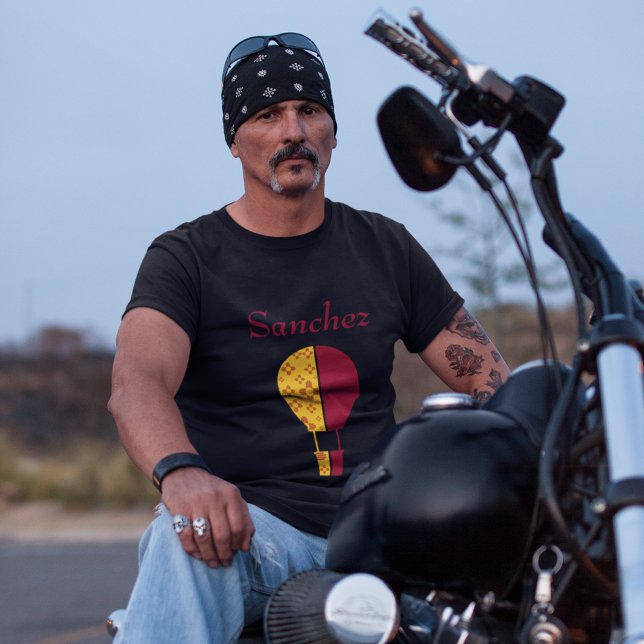 Red Yellow New Mexico Zia Hot Air Ballon T-Shirt (Von Creator hochgeladen)