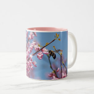 Redbud Baum-Rosa-Blumenbiene Zweifarbige Tasse