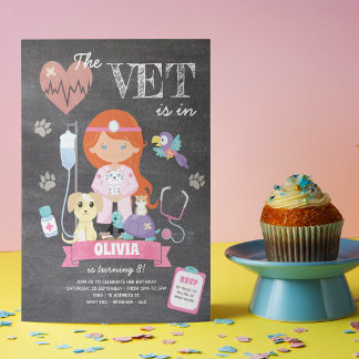 Redhead Chalkboard Girl Vet Geburtstagsparty Einladung