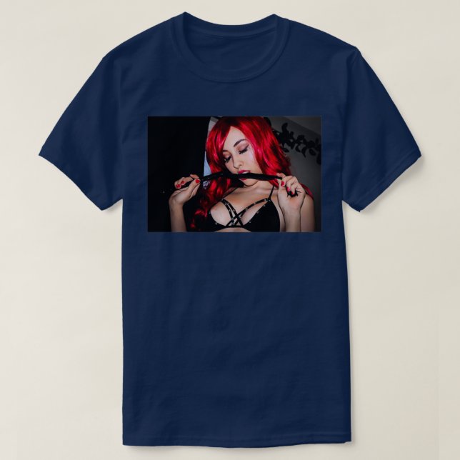 Redhead Domme Whips T-Shirt (Design vorne)