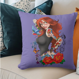 Redhead Frau Tattoos Kissen
