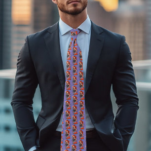 Redhead Frau Tattoos Krawatte