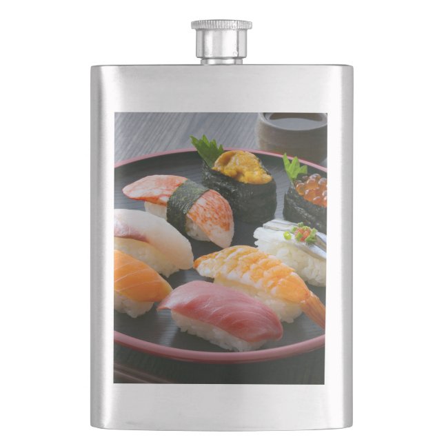 Refined Pour – Elegant Round Sushi Flask Flachmann (Vorderseite)