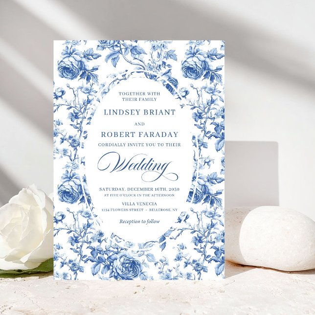 Refined Royal Blue Toile de Jouy Floral Wedding  Einladung (Refined Royal Blue Toile de Jouy Floral Wedding Invite)