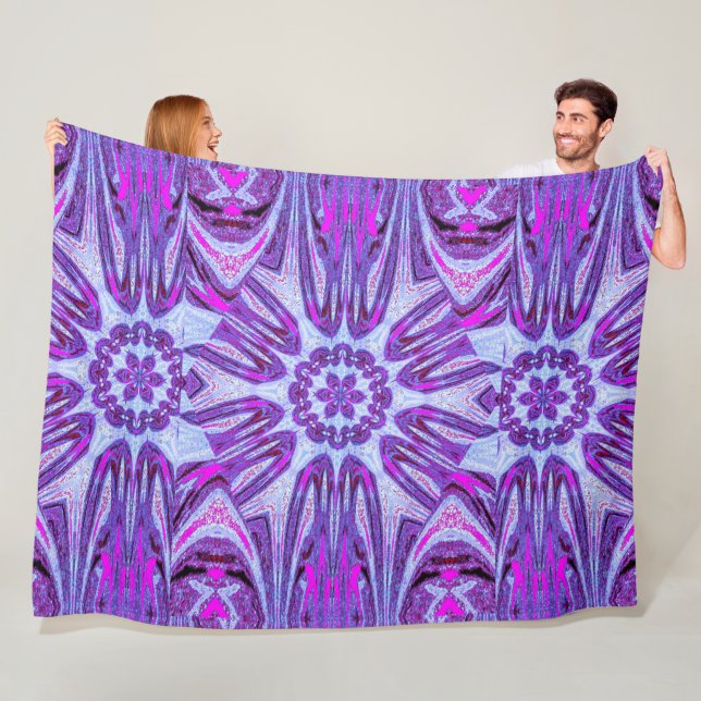 Reflected Lotus 10 Fleece Blanket (Beispiel)