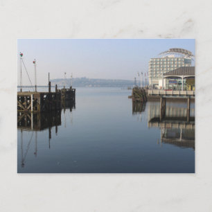Reflections Cardiff Bay Postkarte