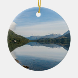 Reflections of mountains in Loch Creran - Scotland Keramik Ornament