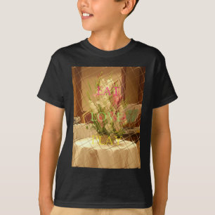 Reflektierte Blütenkunst T-Shirt