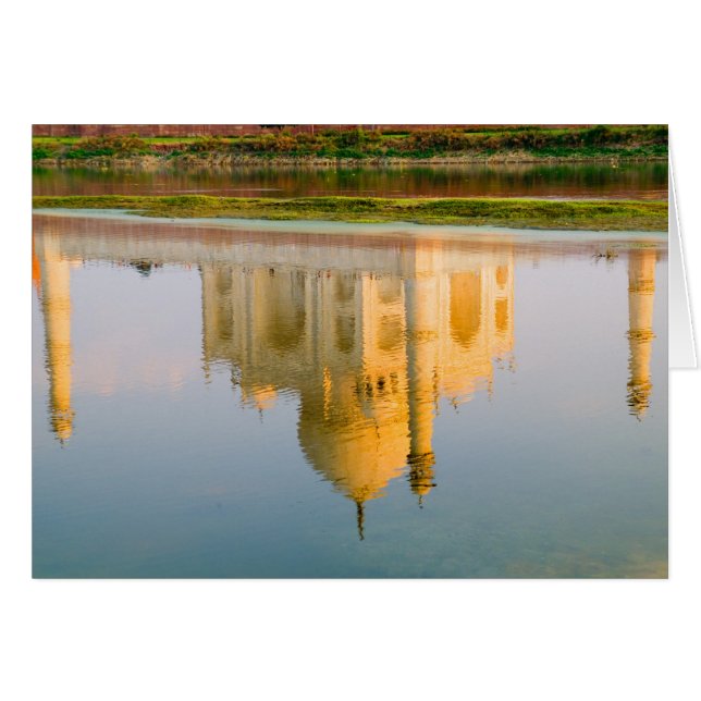 Reflektion des weltberühmten Taj Mahal-Tempels (Vorderseite (Horizontal))
