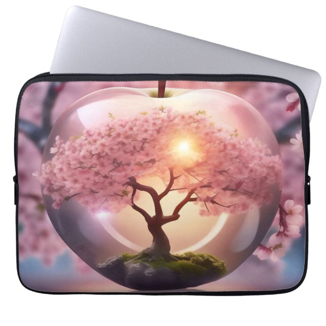 "Reflektive Schönheit: Glasapfel mit Blossom-Baum Laptopschutzhülle (Vorderseite)