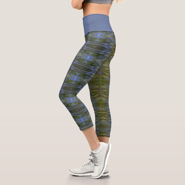 Reflexion Capri Leggings (Links)