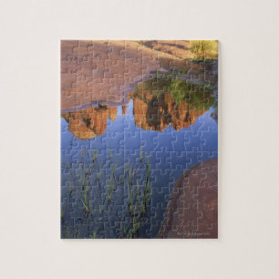 Reflexion des Kathedralen-Felsens, Sedona, Arizona Puzzle