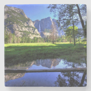 Reflexionen von Fällen Steinuntersetzer