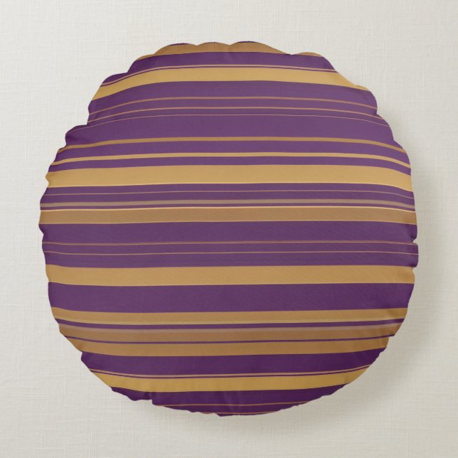 Regal Retreat Outdoor Throw Kissen (Vorderseite)