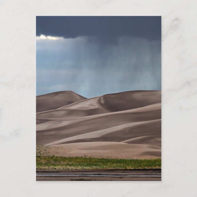 Regen auf den großen Sanddünen Postkarte (Vorderseite)