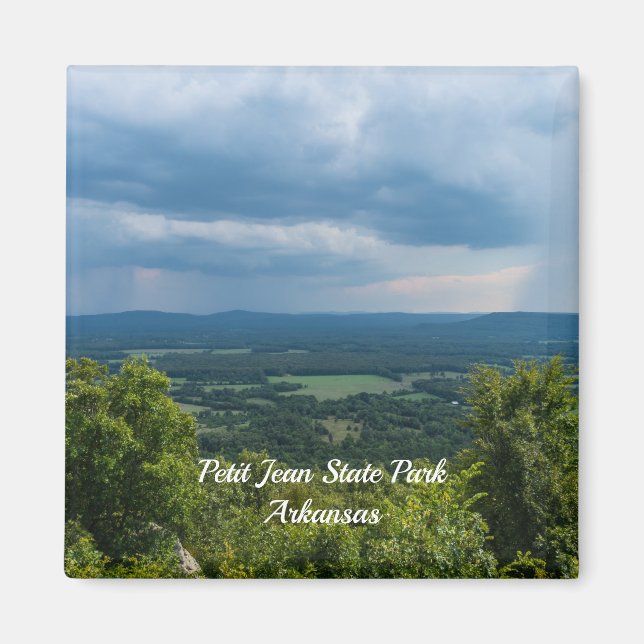 Regen kommt zu Petit Jean Magnet (Vorne)