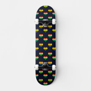 Regenbogen 8 Bit Herzstück Muster Skateboard