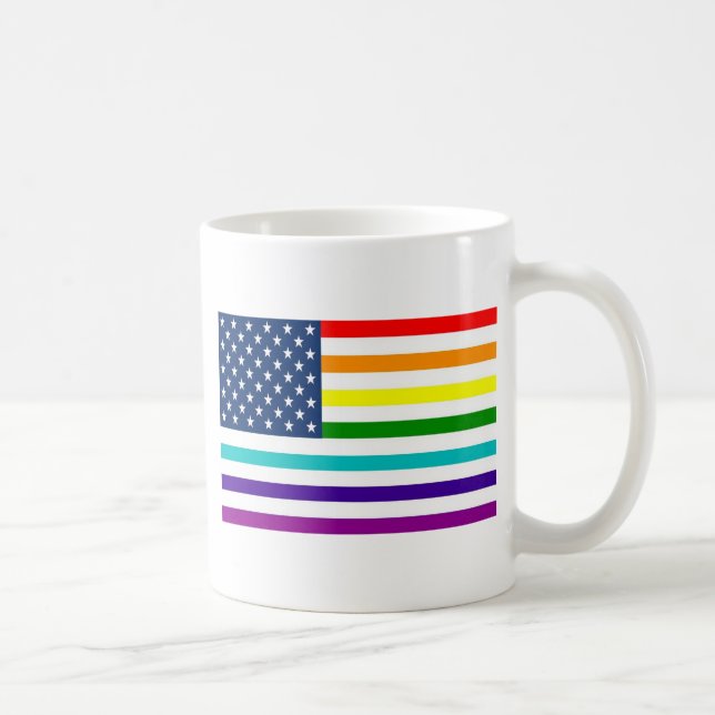 Regenbogen-amerikanische Flagge Tasse (Rechts)