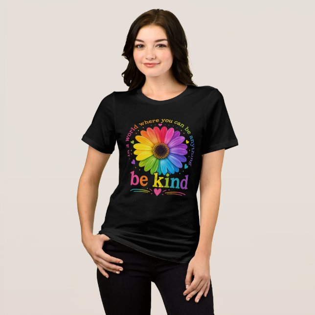 Regenbogen-Blumen-Inspirationszitat  Tri-Blend Shirt (Vorderseite voll)