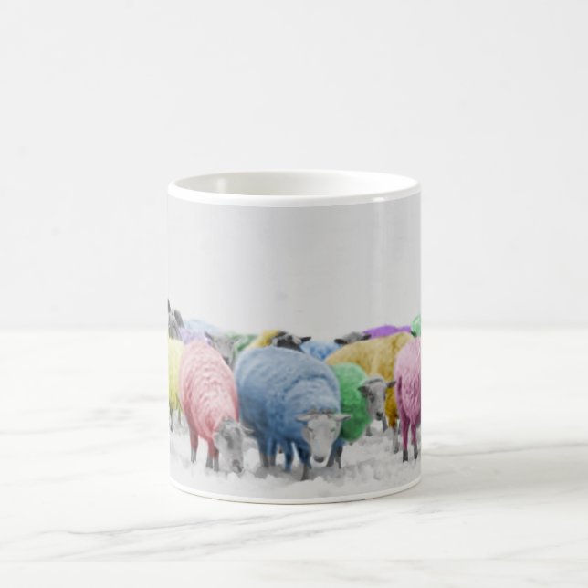 Regenbogen-bunte Schafe Kaffeetasse (Mittel)