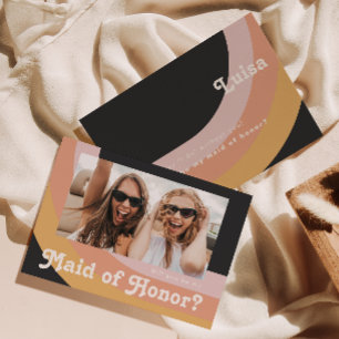 Regenbogen der 70er Jahre   Dunkle Trauzeugin-Kart Einladung