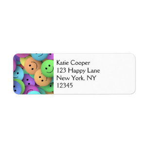 Regenbogen der farbenfrohen glücklichen Gesichter