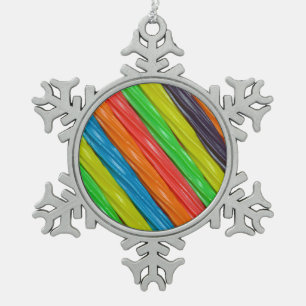 Regenbogen farbige Süßholzweihnachtsverzierung Schneeflocken Zinn-Ornament