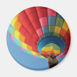 Regenbogen-Heißluft-Ballon mit Korb Magnet