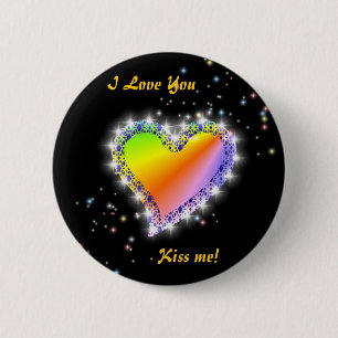 Regenbogen-Herz mit Sternchen auf schwarz Button