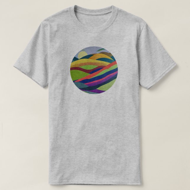 Regenbogen-Hügellandschaft T-Shirt (Design vorne)