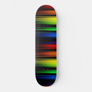 Regenbogen im Dunkeln Skateboard