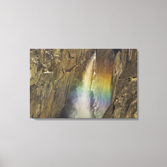 Regenbogen in den oberen Yosemite-Wasserfällen in  Leinwanddruck (Vorderseite)
