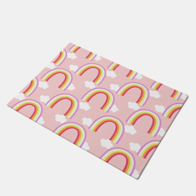 Regenbogen mit rosa Wolke Fußmatte (Schrägansicht)