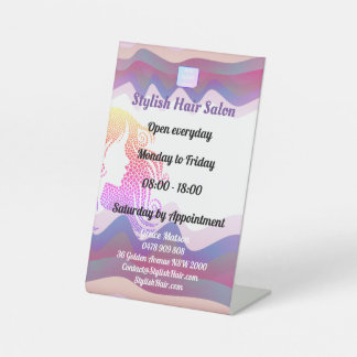 Regenbogen-Schild mit Logo Sockelschild