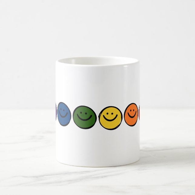  Regenbogen-Smiley-Gesichter  Kaffeetasse (Mittel)