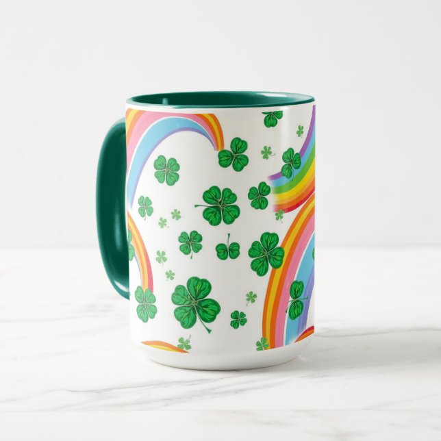 Regenbogen Streifen & Shamrocks Nahtlos Glücklich Tasse (Vorderseite Links)