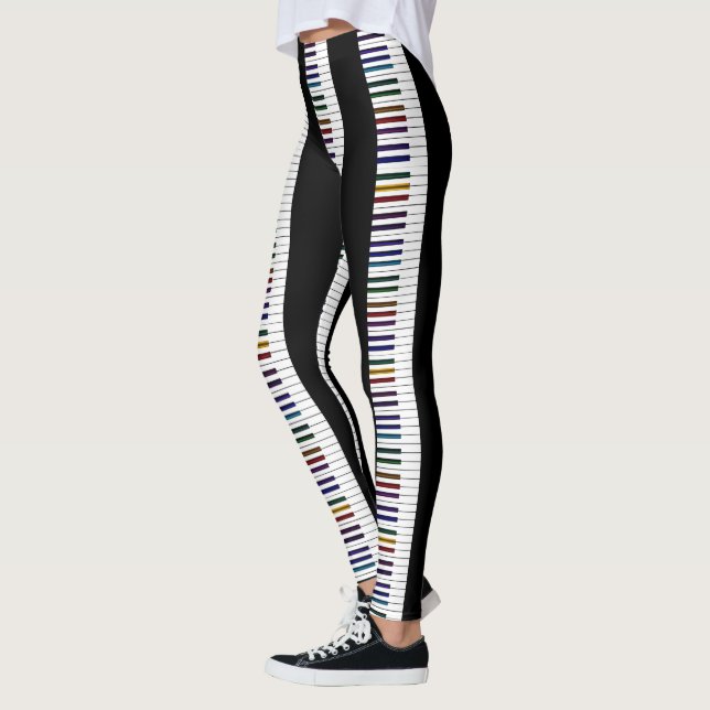 Regenbogen und schwarze leggings (Links)
