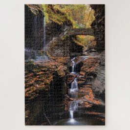 Regenbogenfälle in Watkins Glen mit Herbstblättern Puzzle