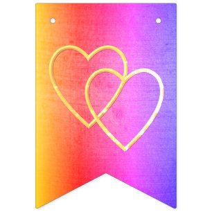 Regenbogenfarbe Zwei goldene Herzen Wimpelkette