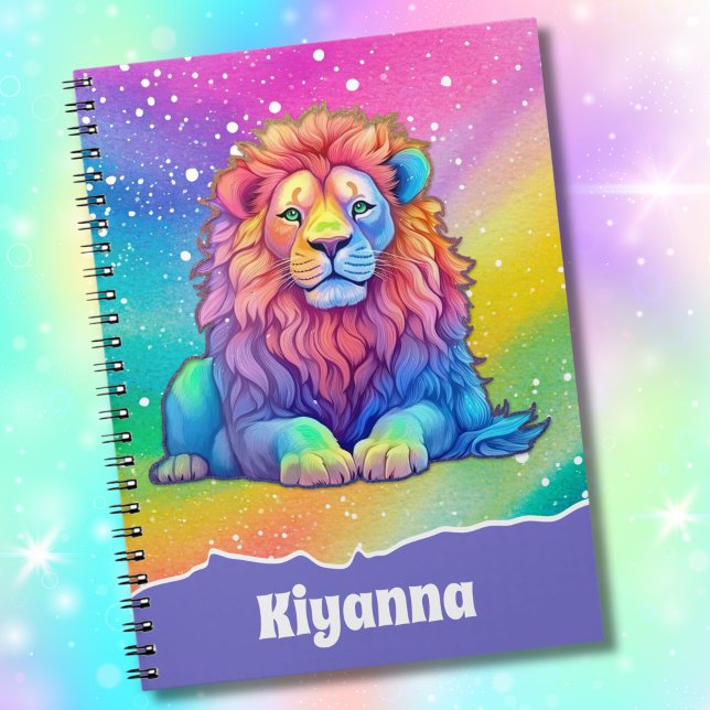 Regenbogenfarbenleuchte mit Imitaten Glitzer Benut Notizblock (A beautiful rainbow lion notebook features a "unicorn gradient" background and personalized text.)