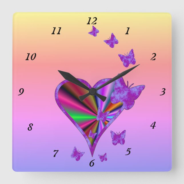 Regenbogenherz und Schmetterling Quadratische Wanduhr (Vorderseite)