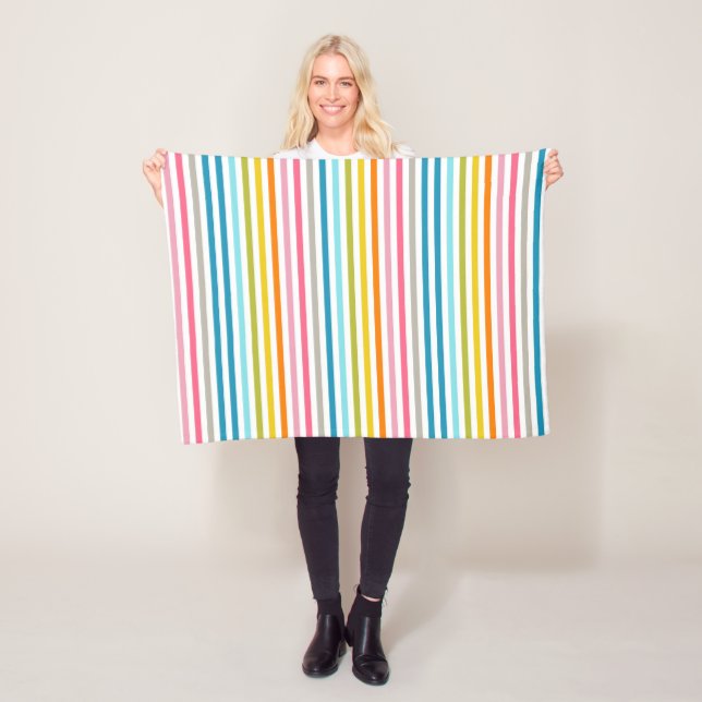 Regenbogenstreifen Fleecedecke (Beispiel)